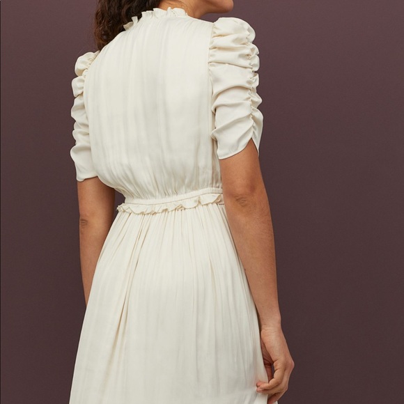SOLD!! H&M | Cream Midi Satin Dress Sz XS - Picture 6 of 9
